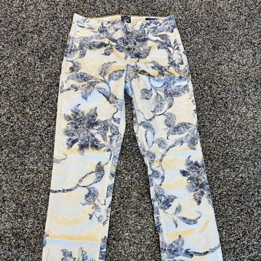 1981 Floral Mid-Rise Straight Woven Pants – Women’s Printed Trousers